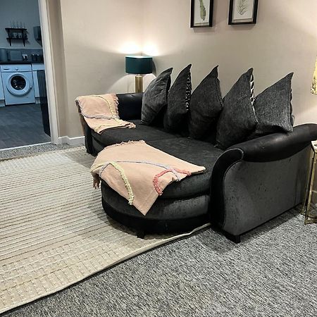 The Hideaway Holywell 1 Apartment Екстериор снимка