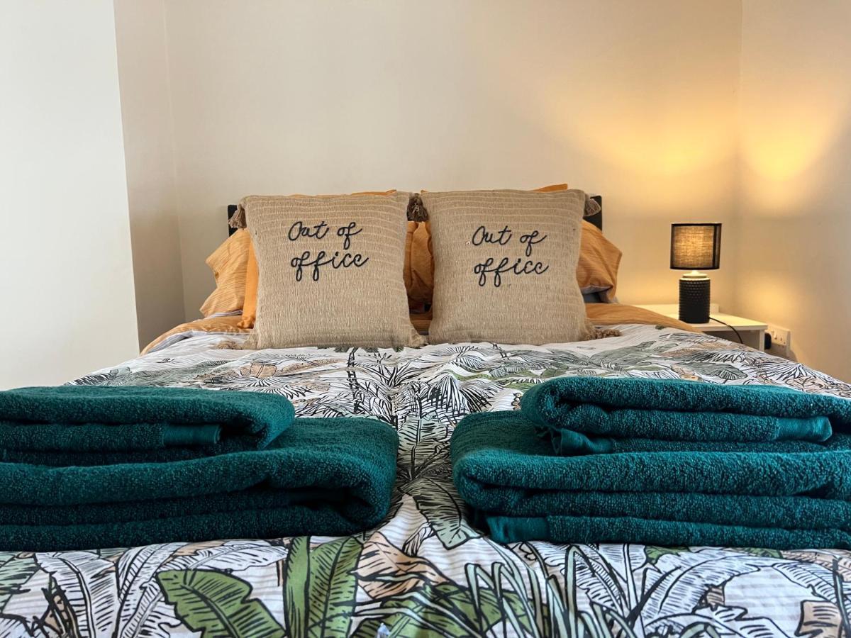 The Hideaway Holywell 1 Apartment Екстериор снимка