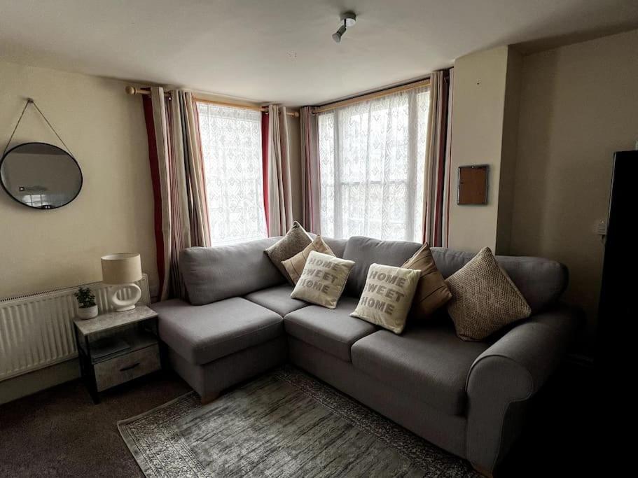 The Hideaway Holywell 1 Apartment Екстериор снимка