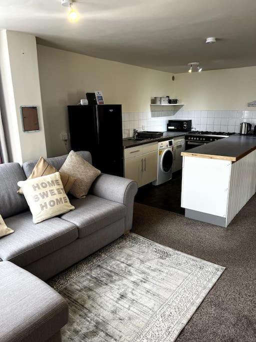 The Hideaway Holywell 1 Apartment Екстериор снимка