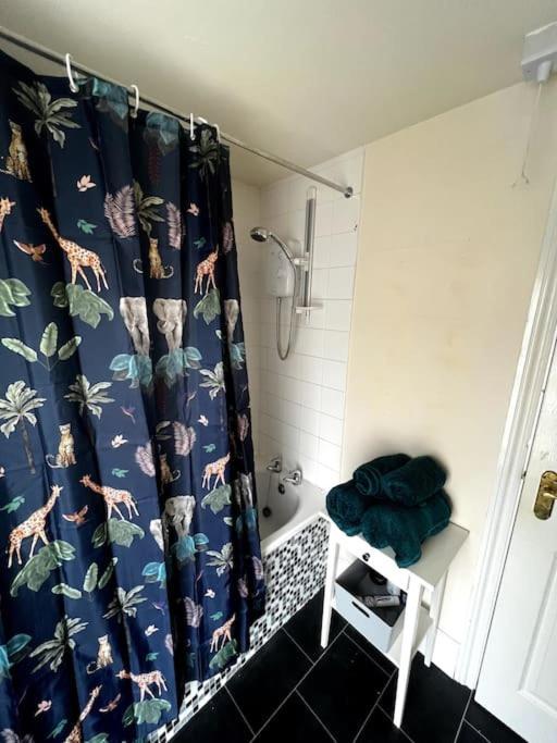 The Hideaway Holywell 1 Apartment Екстериор снимка