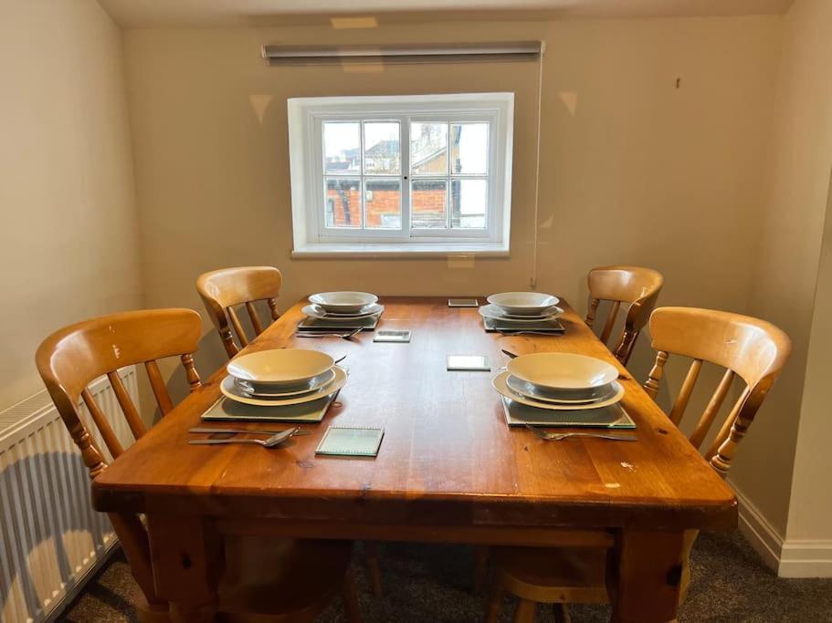 The Hideaway Holywell 1 Apartment Екстериор снимка