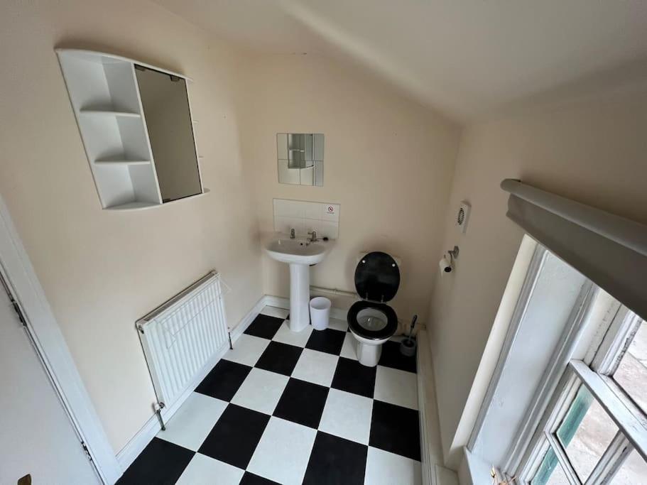The Hideaway Holywell 1 Apartment Екстериор снимка