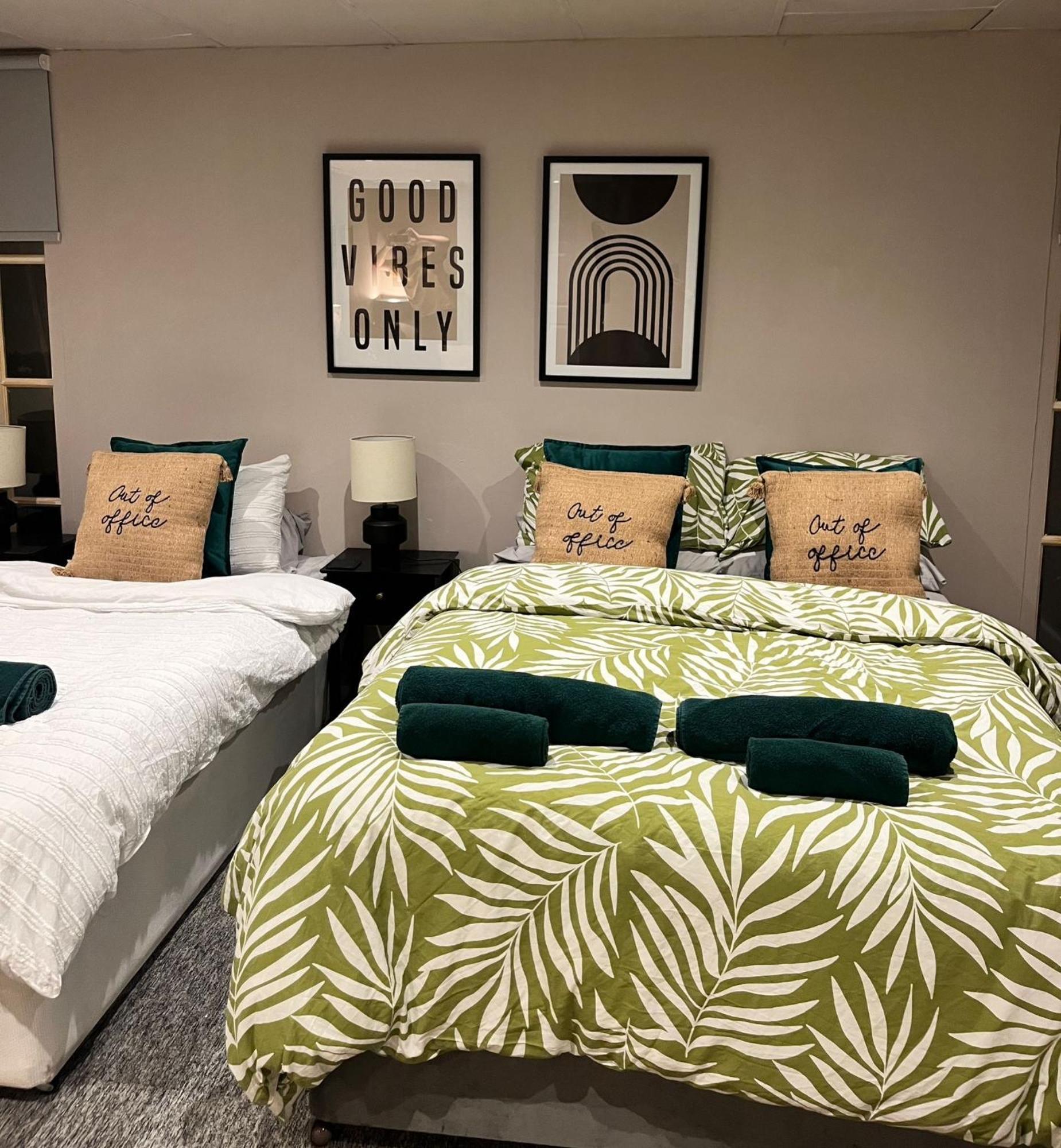 The Hideaway Holywell 1 Apartment Екстериор снимка
